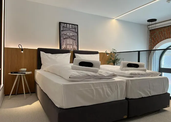Fesh Lofts, 10min To Center, Ac & Kitchen Aparthotel