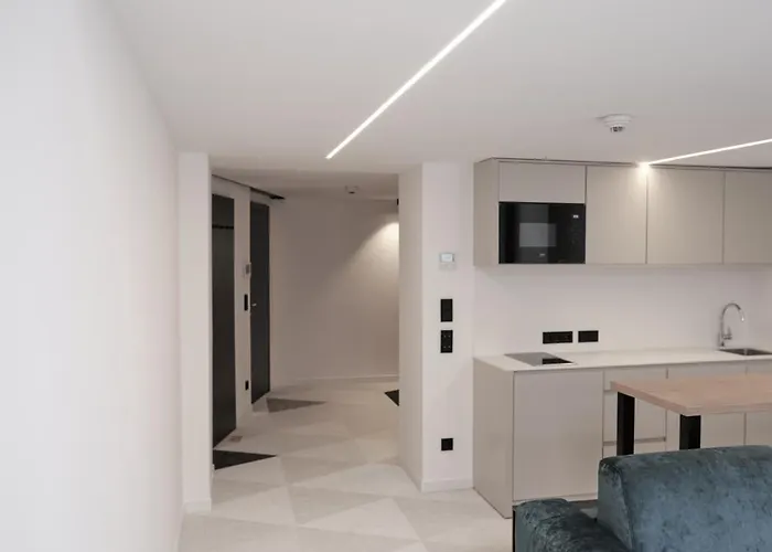 Fesh Lofts, 10min To Center, Ac & Kitchen Aparthotel
